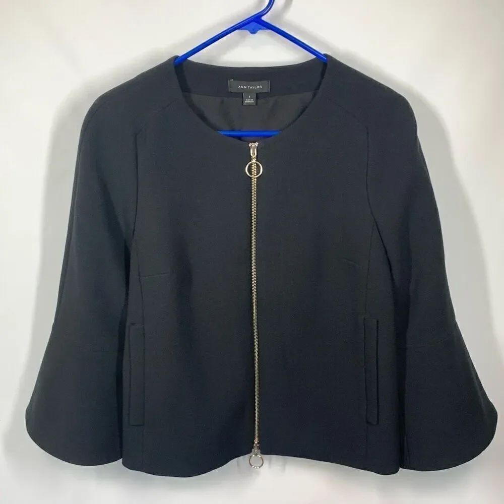 Ann Taylor women’s black gold bell sleeve blazer size 6